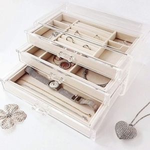 Acrylic jewelry box